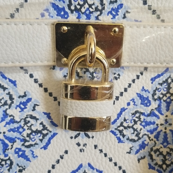 Imosion purse - Picture 3 of 3